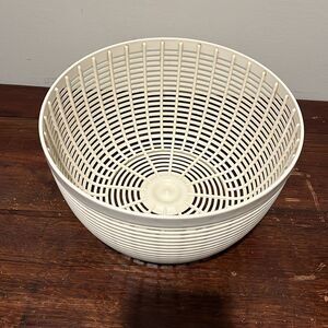Large 9 3/4” White  OXO Good Grips Salad Spinner  Working Basket ONLY